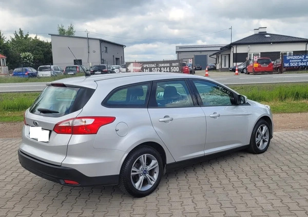 Ford Focus cena 26990 przebieg: 210000, rok produkcji 2015 z Kutno małe 466